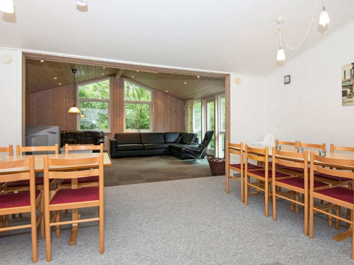 20 Person Holiday Home In Herning Eksteriør bilde
