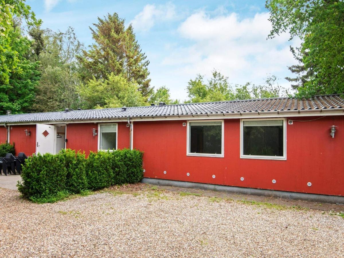 20 Person Holiday Home In Herning Eksteriør bilde